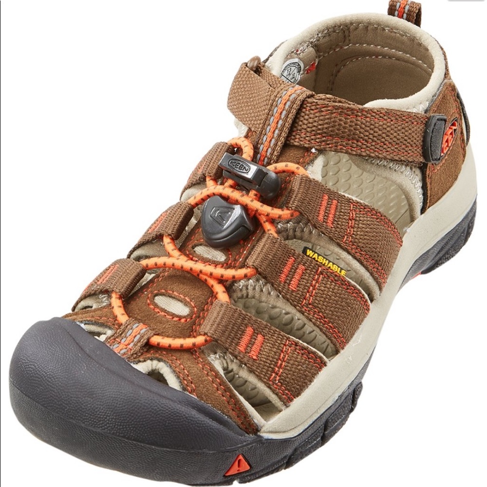 Keen boy sandals
